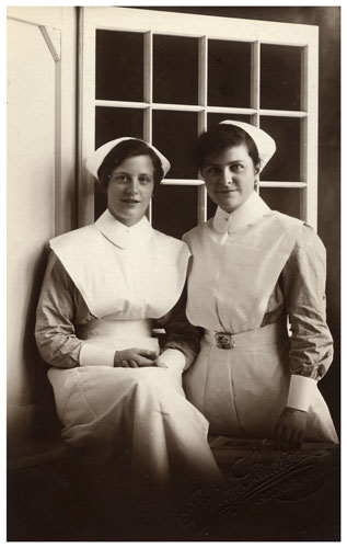 Postcard showing Nurses Whyte and Morgan 1938