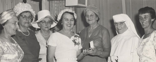 Matron Kitty Lewis with colleagues at a Royal Austalian Nursing Federation meeting